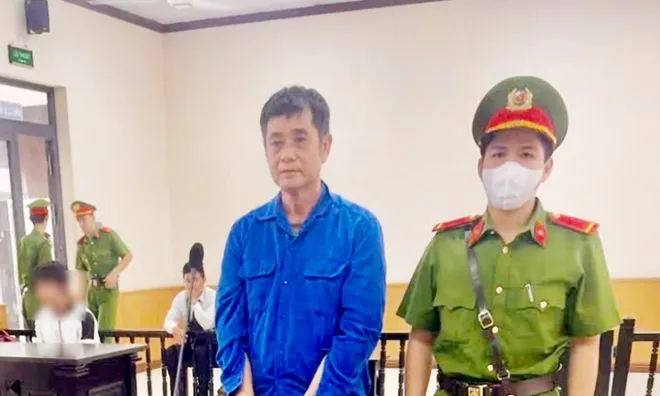 Dùng clip "nóng" tống tiền nhân tình, người đàn ông không được giảm án vì điều này
