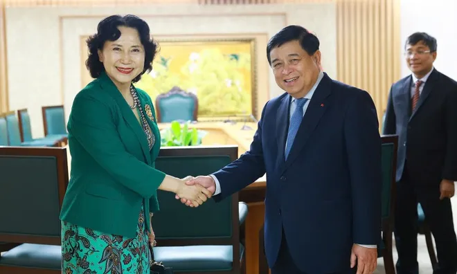 Phó Thủ tướng Nguyễn Chí Dũng làm việc với Trung tâm Nghiên cứu Đặc khu kinh tế Trung Quốc
