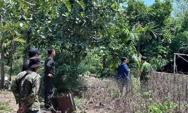 Hé lộ nguyên nhân phát hiện 2 người tử vong trong trại nuôi vịt