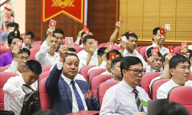 Ban Bí thư yêu cầu đổi Thẻ đảng viên trong toàn Đảng