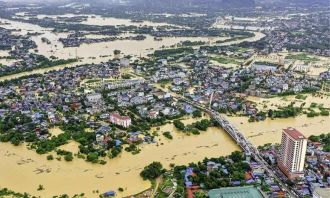 Nhà diva Mỹ Linh cách tâm lụt lịch sử 40km bị ảnh hưởng nặng: "Cố lên thương quá Thái Nguyên ơi"