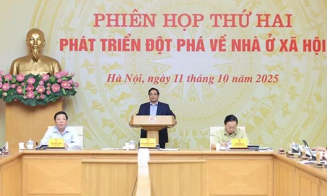 Xây nhà ở xã hội: Xây thể chế, xây tương lai