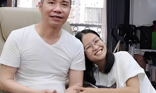 Chuyện bố con giận nhau nhà sao Việt: NSND Công Lý không nhìn mặt ái nữ, chồng cũ Hồng Đào buồn vì con
