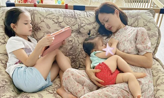 Con gái lai Tây của diễn viên Lan Phương mới 7 tuổi đã làm được điều không tưởng