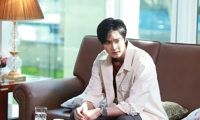 Mời vợ cũ đến dự sinh nhật sau 5 năm ly hôn, cô ấy dẫn theo một người, tôi liền đưa mẹ về quê