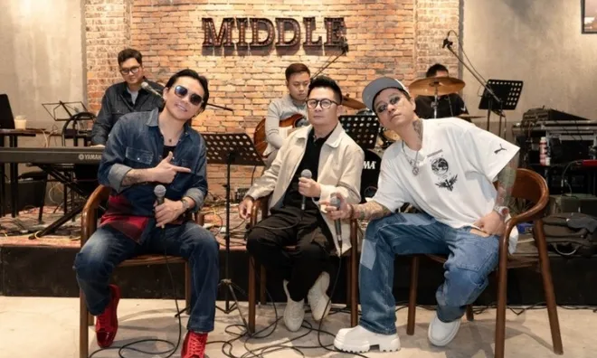 Tuấn Hưng, Bằng Kiều, Tú Dưa tập luyện ăn ý trước thềm concert của nhóm Quả Dưa Hấu