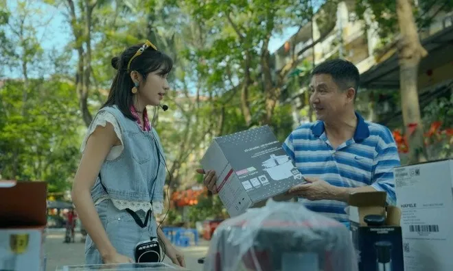Ngọc Huyền "bật ngửa" khi phát hiện đóng chung phim với NSƯT Chí Trung: "Ơ, sao bác lại ở đây?"