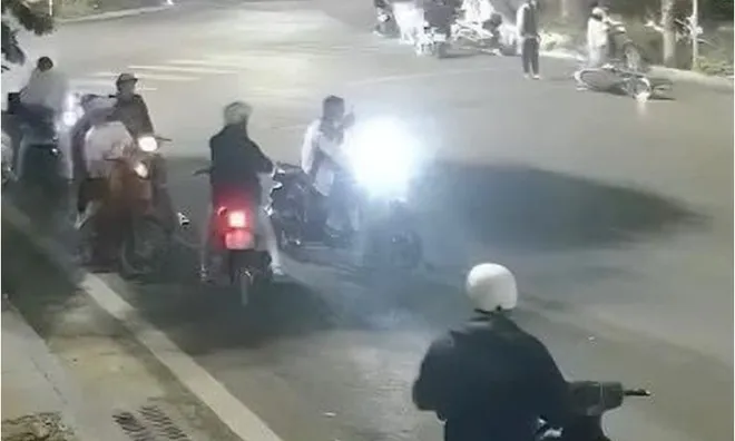 Danh tính “quái xế” đi ngược chiều tông tử vong cô gái dừng đèn đỏ ở Hà Nội