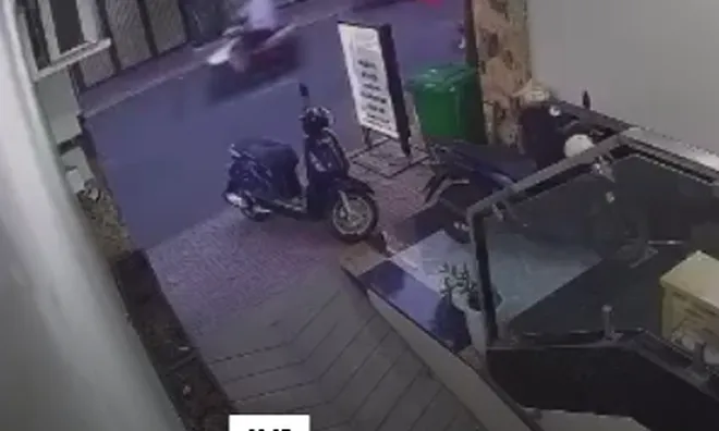 Clip: Á hậu Hồng Đăng bị sàm sỡ ngay trên đường, hé lộ diện mạo kẻ biến thái qua camera