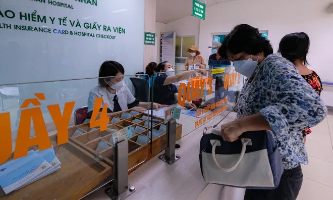 Từ 1/7/2025: 12 trường hợp không được hưởng BHYT dù đi khám bệnh, chữa bệnh đúng tuyến, ai cũng cần biết