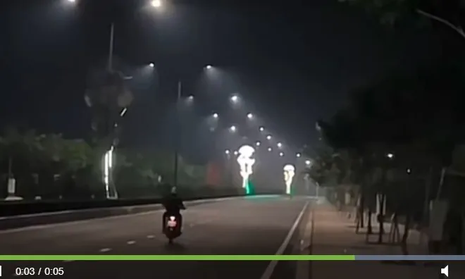 Vợ quay clip chồng bốc đầu xe đăng MXH câu view, nhận ngay 'án phạt' 12 triệu đồng và tịch thu luôn xe máy