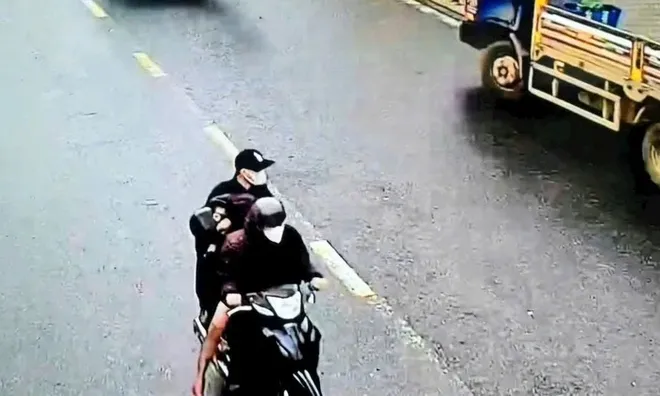 Truy bắt nhóm thanh niên đâm người tử vong rồi đưa đến bệnh viện cấp cứu
