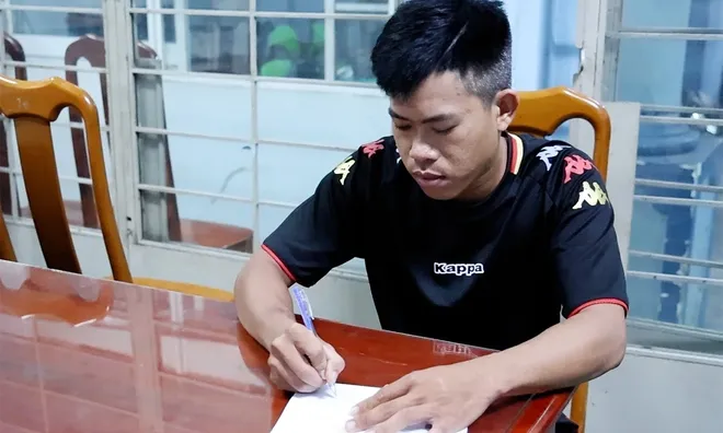 Lê Trần Trung Tín bị tạm giữ hình sự vì hành động bỉ ổi này