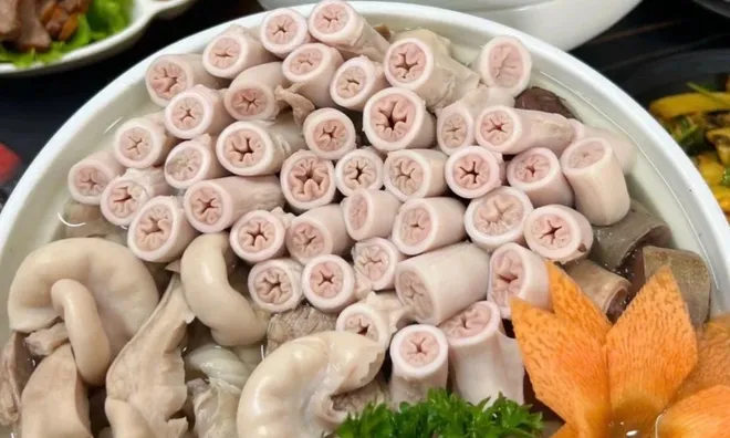Lòng Chát ở Hà Nội bất ngờ có thông báo khiến nhiều người chú ý, liên quan cơ sở ở Tôn Thất Tùng