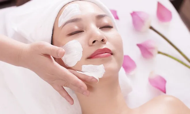 Tên cụ thể của 5 sản phẩm chăm sóc da bị Bộ Y tế tiêu hủy toàn quốc