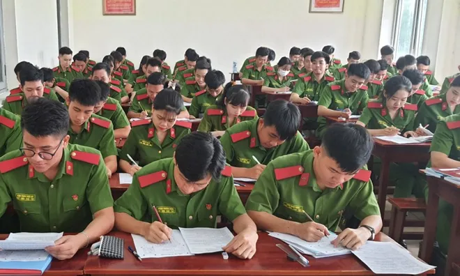 Sửa đổi, bổ sung một số điều quy định về tuyển sinh trong Công an nhân dân