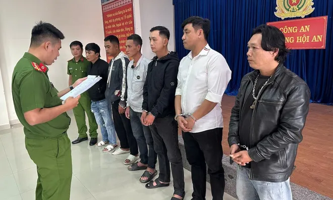 Coi thường pháp luật, giải quyết mâu thuẫn bằng bạo lực, nhóm đối tượng nhận kết đắng