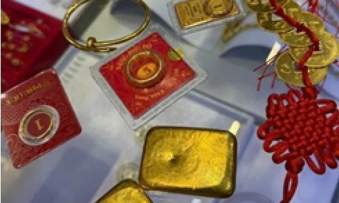 Đúng ngày giá vàng tăng rất mạnh, nữ sinh mang 114 chỉ vàng của gia đình đi bán, lý do sững sờ