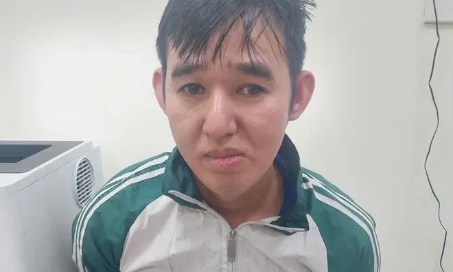 Tạm giữ Lê Hoàng Minh