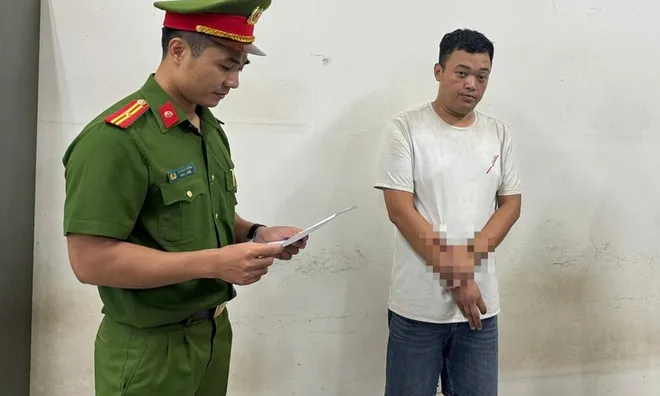 Bóc trần chiêu trò lừa đảo ở bến xe sau vụ "chém" 4,9 triệu tiền xe