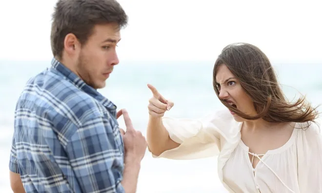 Chỉ vì quát mắng người yêu giữa bữa ăn, cô gái 30 tuổi suýt mất mạng, bác sĩ tiết lộ nguyên nhân khiến ai cũng giật mình