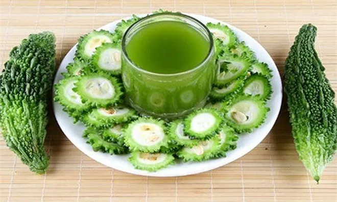 5 loại rau củ dễ bị “phù phép” ở chợ mùa hè, nhìn tươi ngon nhưng không an toàn cho sức khỏe