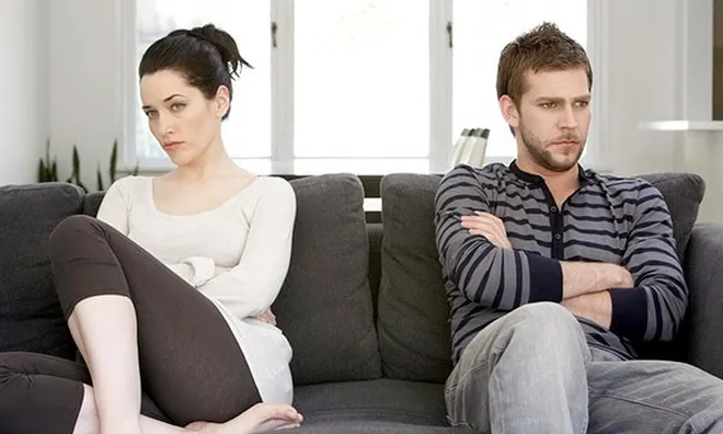 Ly hôn rồi vẫn phải ở chung nhà, tôi và chồng cũ trải qua những ngày “cười ra nước mắt”