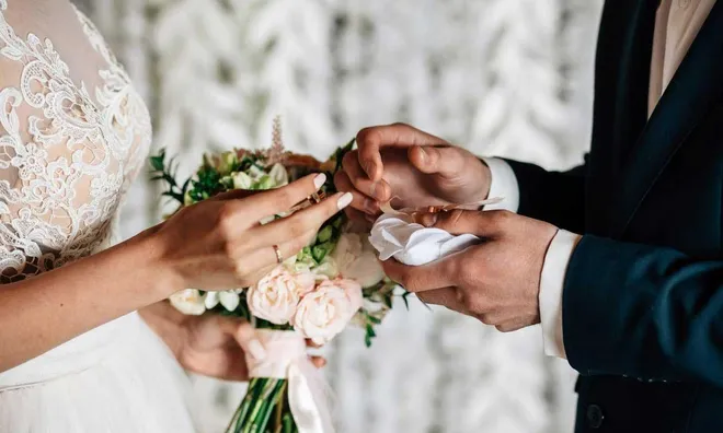 Phẫn nộ vì con gái 21 tuổi lấy chồng 70, người cha thuê sát thủ giết con rể và cái kết sau 28 năm bỏ trốn ở Trung Quốc