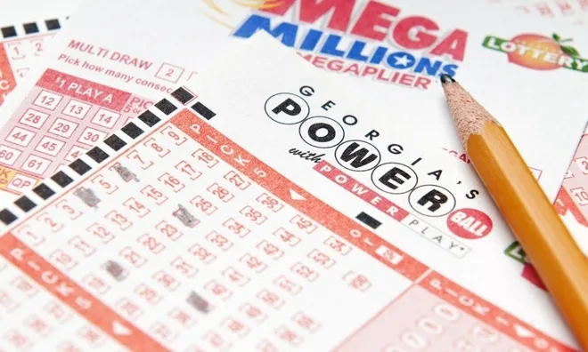 Trúng số 102 tỷ đồng nhưng lại "giả nghèo" giấu vợ, người đàn ông U70 rơi vào khủng hoảng