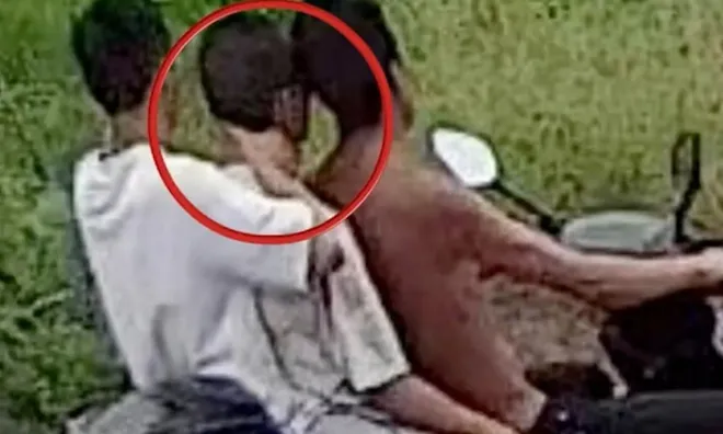 Chứng kiến bạn chết đuối, 2 thanh niên không báo cảnh sát mà lại mang thi thể về nhà