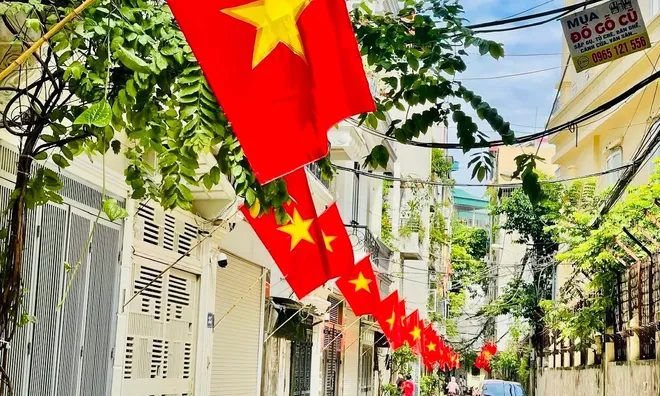 Nghỉ Giỗ tổ Hùng Vương, 30/4 và 1/5 năm 2026 kéo dài đến 9 ngày liên tục (từ 25/4/2026 đến hết ngày 03/5/2026) theo Bộ luật Lao động 2019, cụ thể bằng những cách nào?
