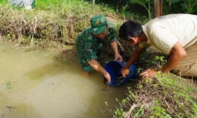 Phó Bí thư Đảng ủy mang quân hàm xanh - Bài 2: Xây dựng thế trận biên phòng toàn dân vững chắc