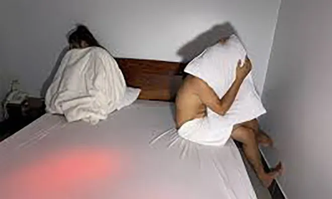 Triệt phá ổ nhóm mại dâm ở Hà Nội: Gái bán dâm khai thu nhập 200 triệu đồng/tháng, lý do "hành nghề" vì "không tin đàn ông"