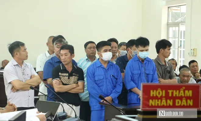 Hoãn phiên xử lãnh đạo trung tâm đăng kiểm ở Bà Rịa - Vũng Tàu nhận hối lộ