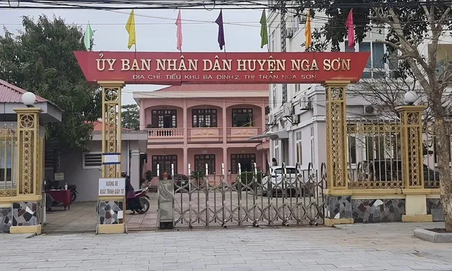 Ban QLDA ĐTXD huyện Nga Sơn (Thanh Hóa): Gói thầu xử lý sự cố sạt lở đê trị giá 69,9 tỷ đồng, tiết kiệm 0,04% thuộc về ai?