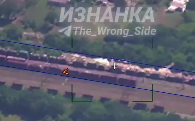 Tên lửa Nga tấn công kho vũ khí của Ukraine ở Zaporozhie