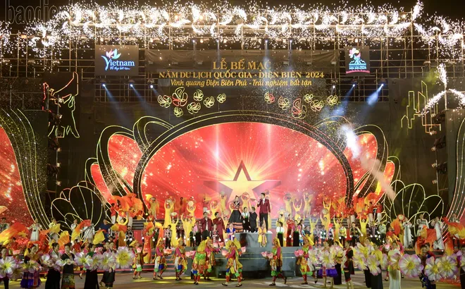 Từ "Vinh quang Điện Biên Phủ - Trải nghiệm bất tận" đến "Kinh đô xưa - Vận hội mới"