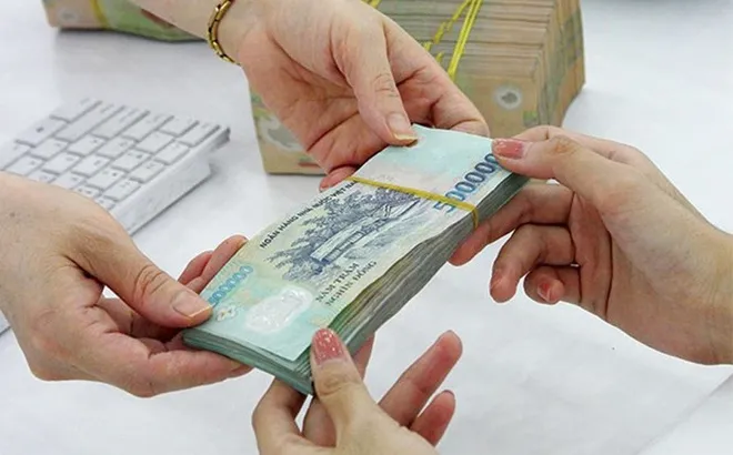 Cán bộ công chức được nhận chính xác 10.530.000 đồng tiền thưởng (tương đương 4,5 lần mức lương cơ sở) khi thuộc trường hợp nào theo Nghị định 152?