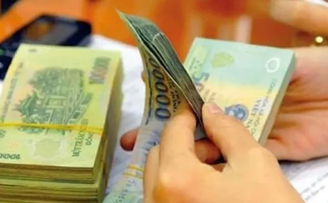 Nâng lương cho toàn thể CBCCVC lên một bậc và nâng theo thỏa thuận theo Nghị định 179 trong trường hợp nào?