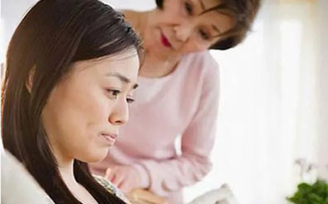 Mẹ chồng – nàng dâu cãi nhau sau sinh, người chồng làm một việc khiến ai cũng bất ngờ