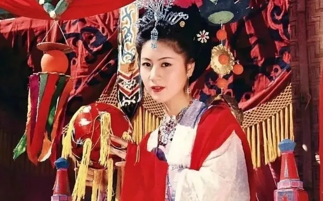 Mỹ nhân có thù lao “đắt” nhất Tây Du Ký: Xuất hiện trên phim 3 phút, được đưa đón tới trường quay bằng máy bay thuê riêng