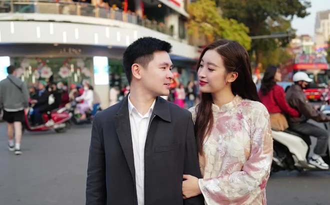 Từ “hoa hậu nghèo nhất Việt Nam” đến mẹ bỉm kín tiếng trong gia đình quyền lực, có chồng doanh nhân "tuổi trẻ tài cao"