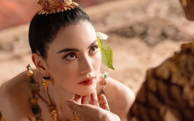 Chuyện gì đang xảy ra với "ma nữ Thái Lan" Mai Davika?