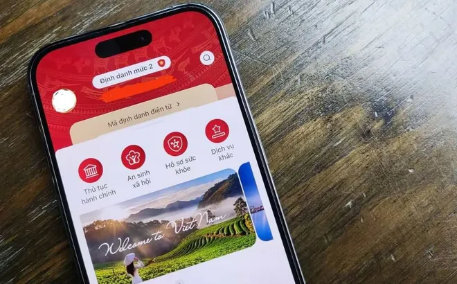 Có VNeID mức 2, người mua xe cũ được miễn trước bạ xe máy, giảm 50% với ô tô từ 15/8