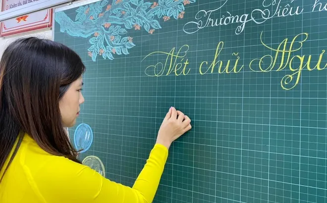 Bảng lương Giáo viên THCS chính thức theo hệ số lương tại Thông tư 31 như thế nào?