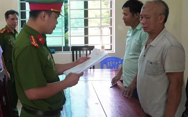 Bắt tạm giam Phan Văn Phòng chuẩn bị “tuồn “gần 38 tấn thịt lợn nhiễm bệnh ra thị trường