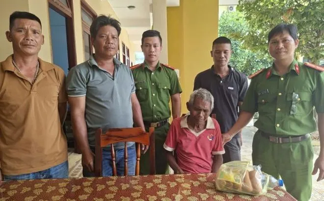 Một cuộc gọi từ công an khép lại 4 ngày thấp thỏm tìm người thân