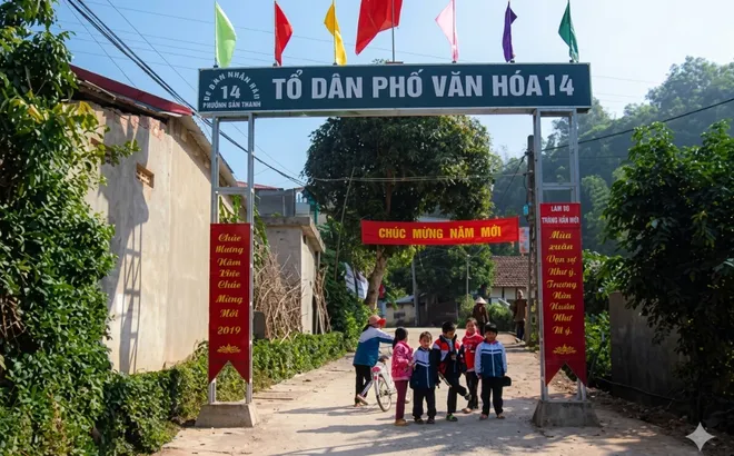 Từ ngày 2/9/2026 tiêu chuẩn Trưởng thôn, Tổ trưởng tổ dân phố, Phó trưởng thôn, Phó tổ trưởng tổ dân phố theo Quyết định 61 ra sao?