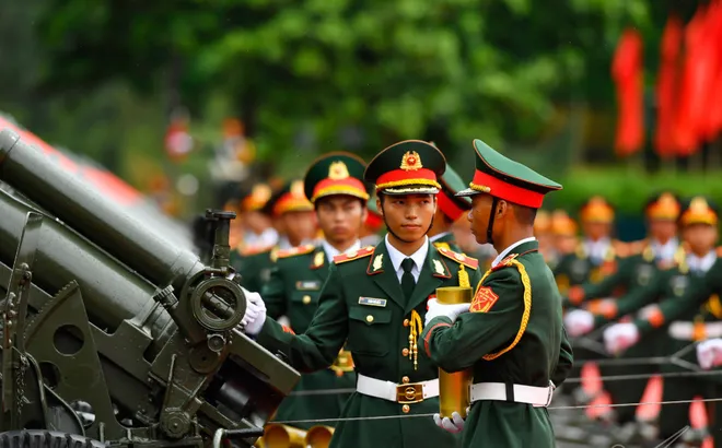 Sĩ quan, Quân nhân chuyên nghiệp được hưởng trợ cấp bằng 03 tháng tiền lương từ 01/9/2026 khi phục viên theo Nghị định 338 để làm gì?