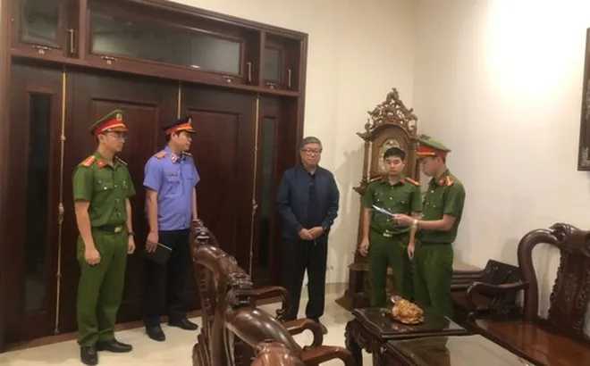 Vì sao nguyên Hiệu trưởng trường đại học Bách khoa Đà Nẵng bị bắt?